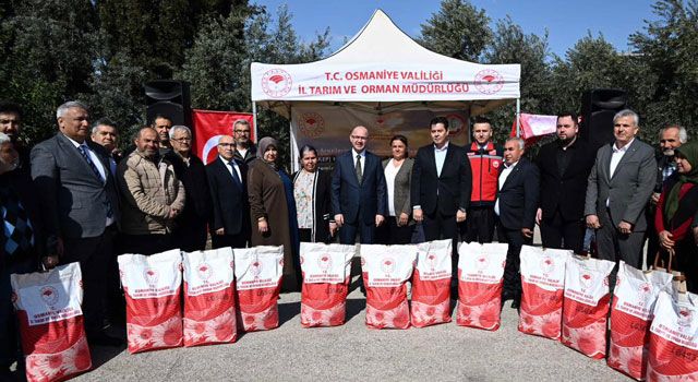 Osmaniye’de Çiftçilere Büyük Tohum Desteği